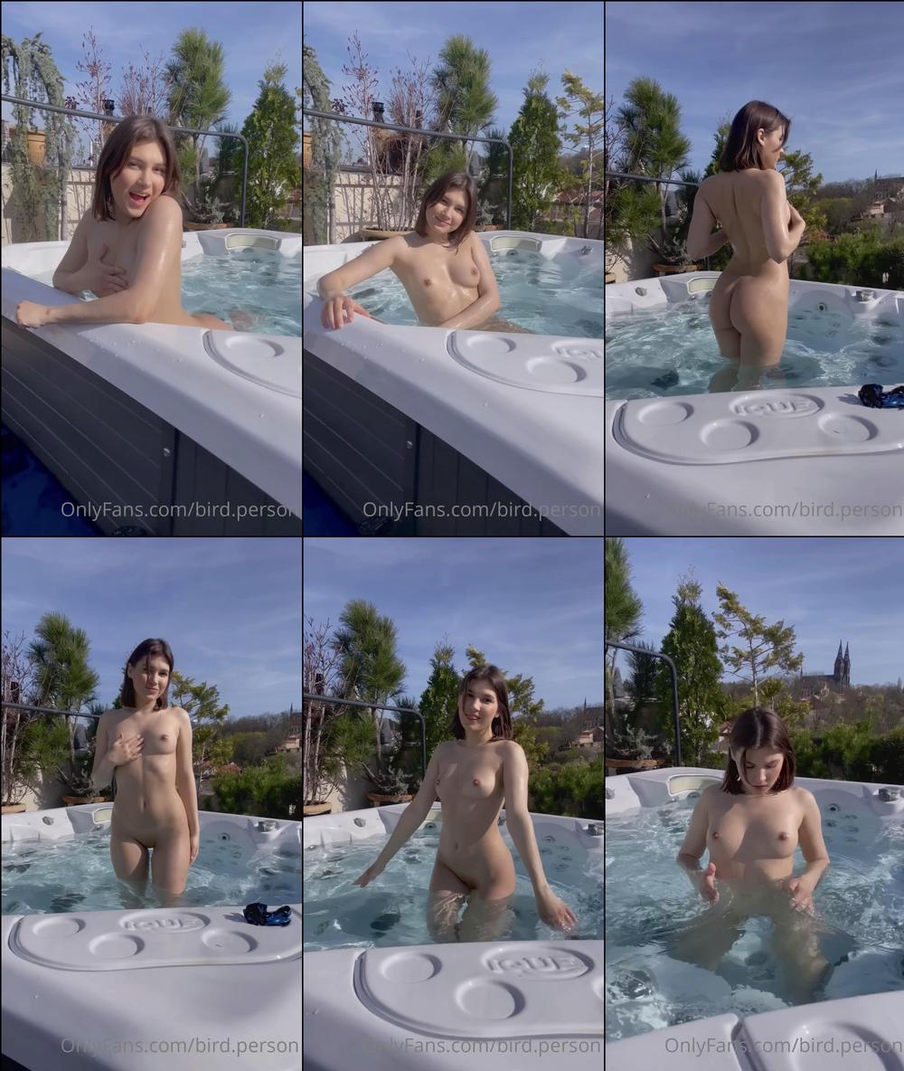 bird.person 17 04 2022 2428094512 Do you wanna join me in hot tub  Make some bubbles 