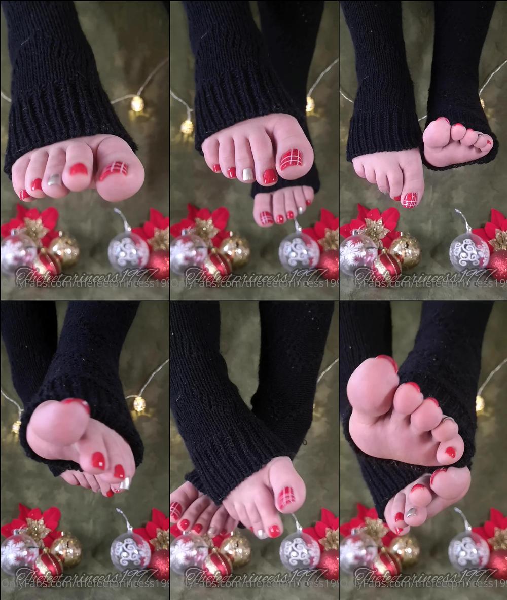 thefeetprincess1997 21 12 2021 2307234310 One of the many Christmas presents I prepared for you all  I hope you'll enjoy them â¤ï¸