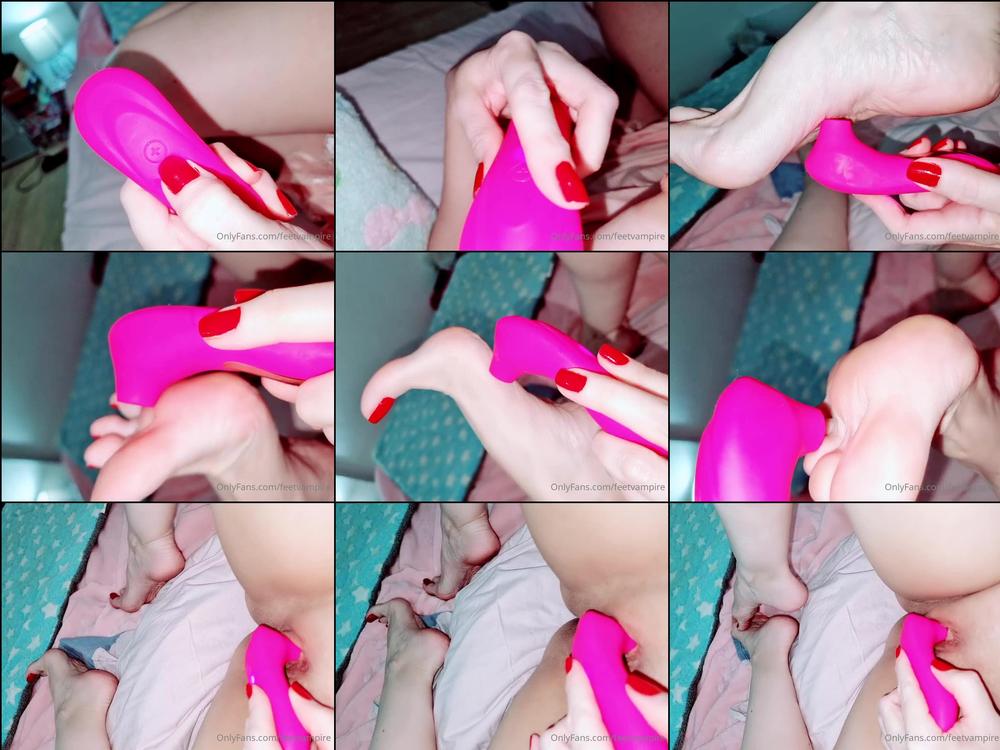 feetvampire 11 01 2022 2326395085