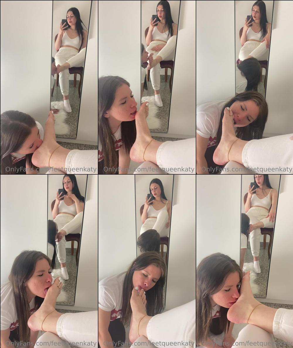 feetqueenkaty 654412476 2023 07 28 studying medicine and going to the gym every day is sometimes hard.. but my slavegirl makes her quee