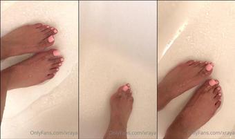 xraya 10 08 2020 95757174 havint fun in the shower (xraya /)