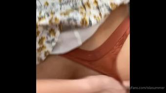 islasummer 17 08 2020 720855220 We were filming a script for another porn company but we got so horny during the intro we  (islasummer)