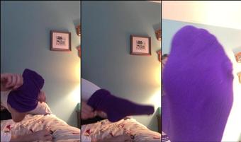 topdomme 02 01 2017 269549 Putting on My new thigh high socks ~ (topdomme)