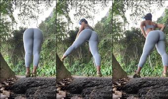 valentinaeneidoca 15 07 2021 2163899961 I wanted you here to stretch with me (valentinaeneidoca)