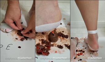 jadezfeetplus 191462513 i want you on your hands amp knees panting like a dog while you drool over my sweet feet. bark 3 times amp beg for me to take my socks off. (jadezfeetplus)