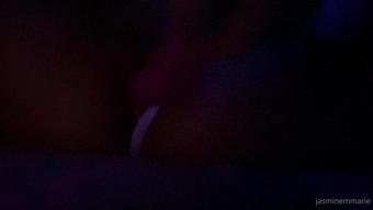 jasminemmarieee 06 12 2020 1386423249 Iâm really enjoying this black light  (jasminemmarieee)