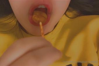 babyprincesskai 07 02 2021 2026416384 me sucking on your cock â¨ (babyprincesskai)