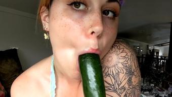 aziebugx 180956392 a clip from a custom video i made yesterday it was supposed to be a cucumber video but all i could get my hands on was a small zucchini. lol there were no complaints though 3 (aziebugx)