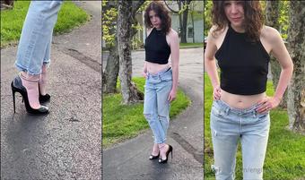 engineering_in_heels 17 05 2021 2111567229 Crop top time. Do you guys have any favorite crop bottom combos I should try (engineering_in_heels)