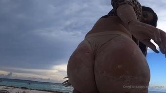 calitasweetz 05 02 2022 771164386 What would you do if you saw me doing this on the beach  (calitasweetz)