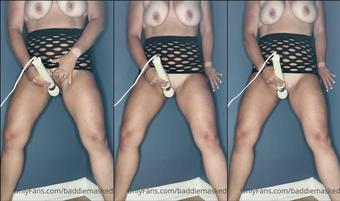 baddiemasked 22 07 2022 2531744494 The Magic Wand lives up to it's name (baddiemasked)