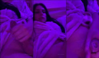 tsemabardot 22 02 2020 157322207 I'm so horny lately ââï¸ I don't know whats wrong with me  (tsemabardot)