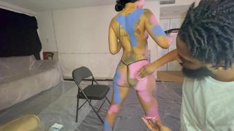 unicornriah 01 03 2022 2379278361 body paint session (unicornriah)