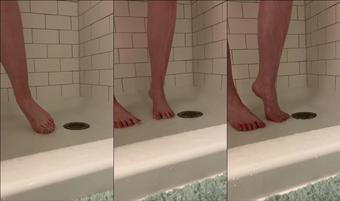 my_lovely_feet 06 04 2020 216114255 Clean shower feet  (my_lovely_feet)