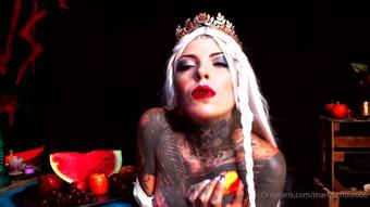 marizombie666 298767670 succubus and fruits full 10min video  (marizombie666)
