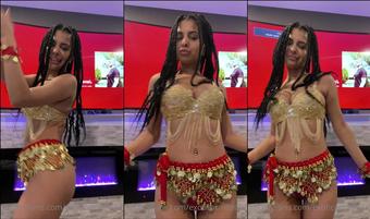 exoticarmenian 04 08 2021 2183208712 If you guys have any songs you want me to dance to let me know xx  (exoticarmenian)