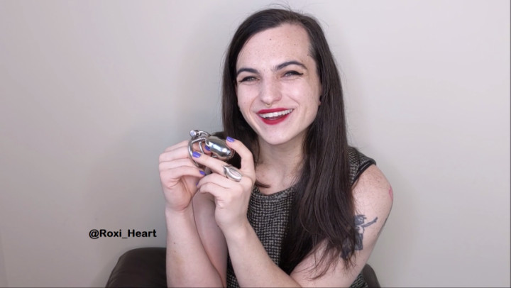 Boss Roxi Requires Chastity At Office - September 08, 2021