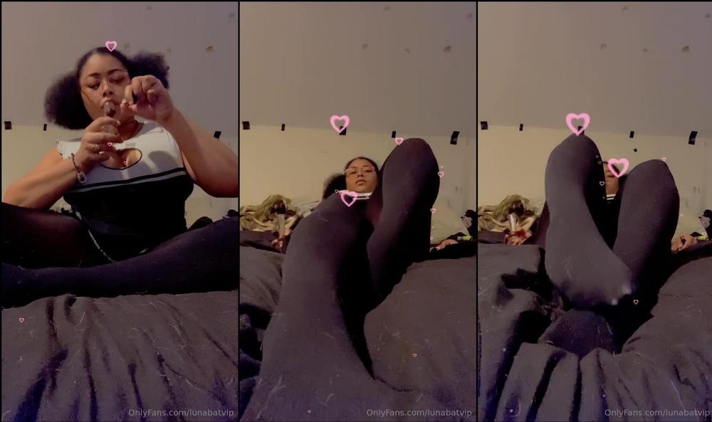 lunabatvip 1276176038 lt3 i love being an absolute slut for you lt3tip 5 for titstip 6 for asstip 7 for pussypick all three for 10 then i ll send you a picture of what you chose add 5 and i ll send 7