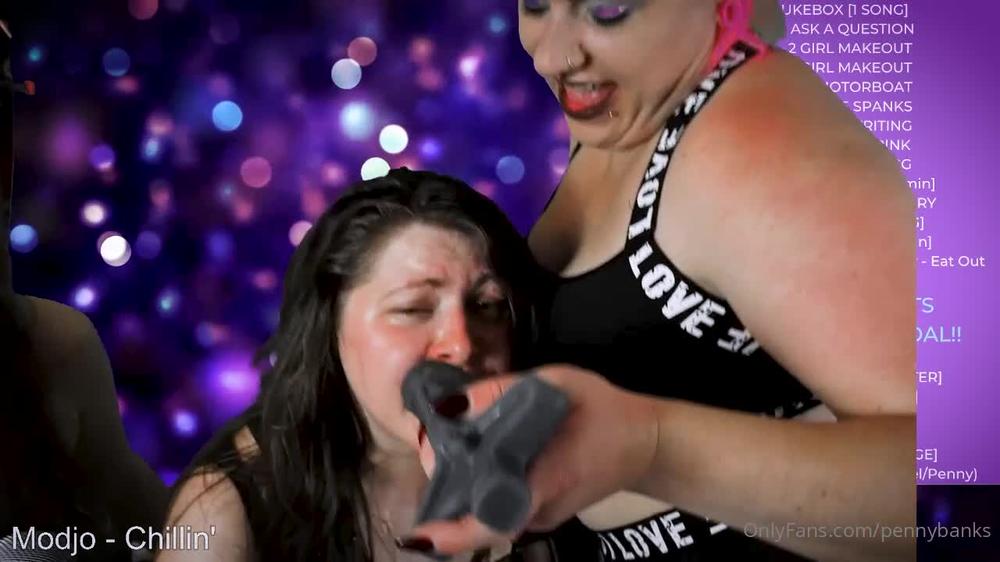 pennybanks 06 10 2020 827166582 Estella is such a greedy girl   Clip from my stream with @bathory_cvnt and @isabeldean