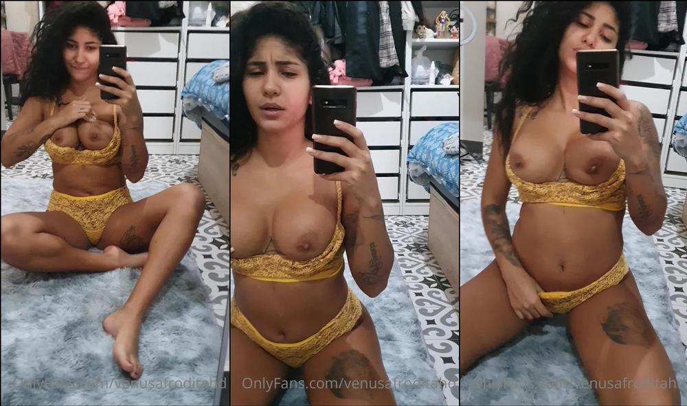 venusafroditahd 06 11 2020 1203336913 Pfff  Como me he levantado hoy de caliente madre mÃ­a    quien quiere 