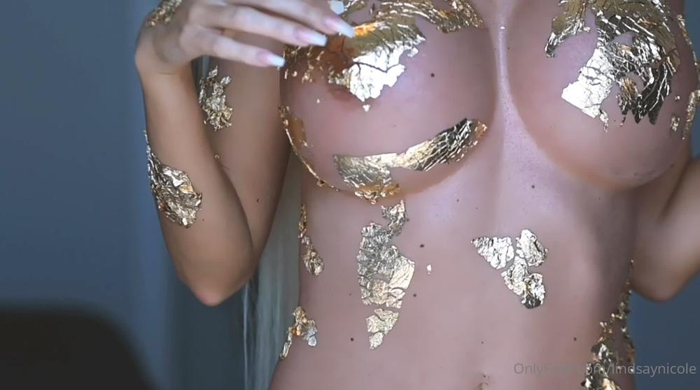 lacieheart 26 05 2021 2119723907 Do you like me dipped in gold  