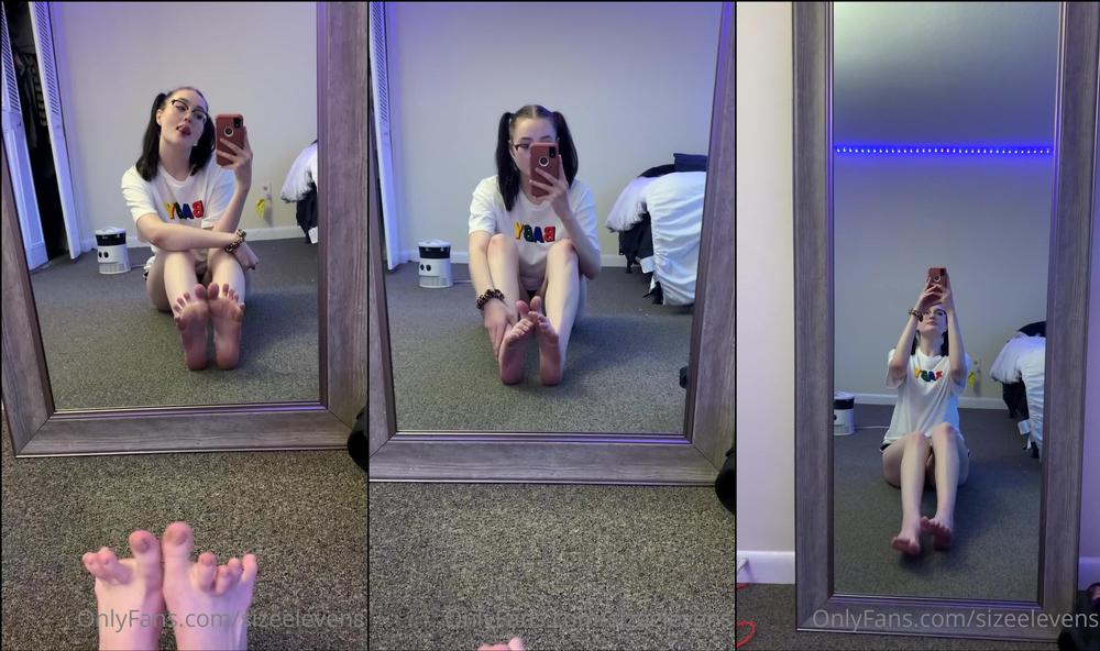sizeelevens 15 11 2021 2275508382 Admiring my feet in the mirror.