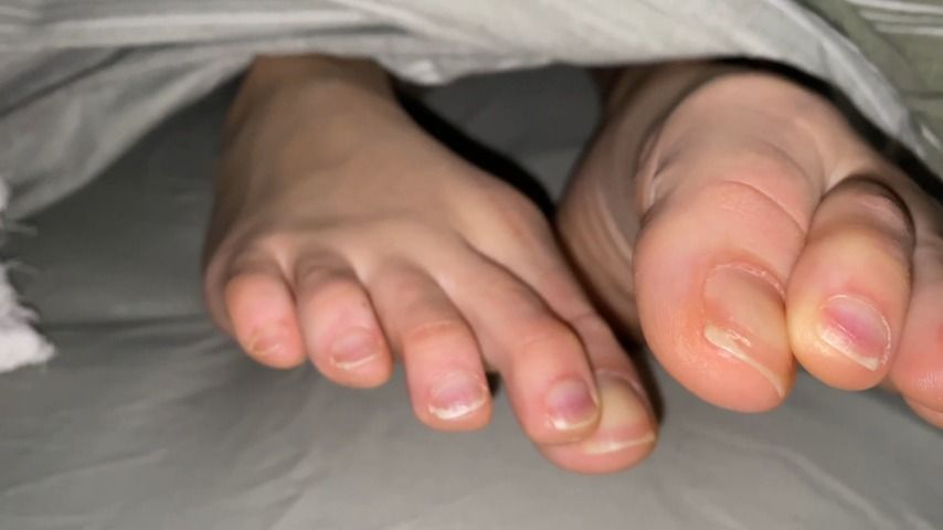 NICOLE'S TOES - December 10, 2022