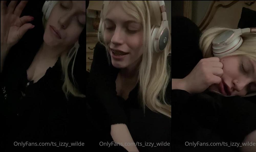 ts_izzy_wilde 14 04 2022 2425112487 Lil Izzy Update for you wonderful cuties today 
