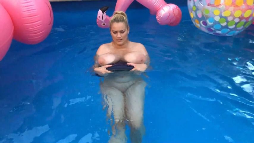 Floating in the pool - September 16, 2021