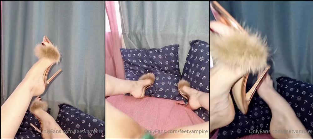 feetvampire 11 07 2022 2518642963 