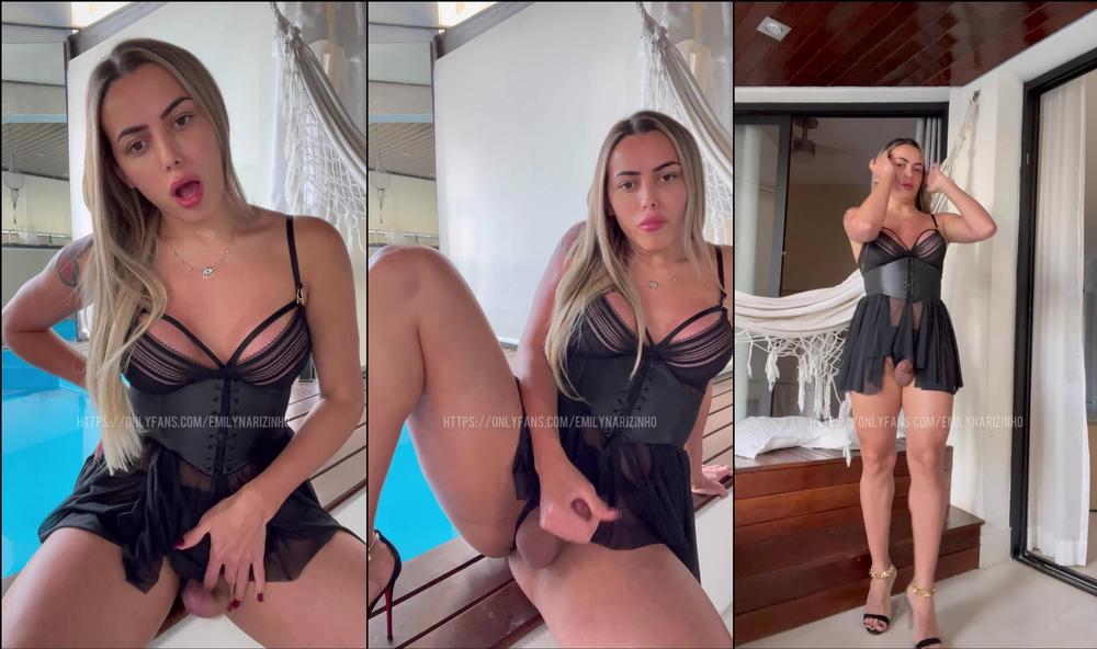 emilynarizinho 151226769 2021 05 28 i made a new video fucking on the balcony of my apartment 