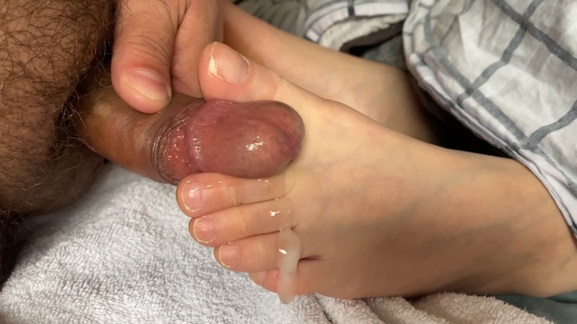 NATURAL FOOTFUCK - December 26, 2024