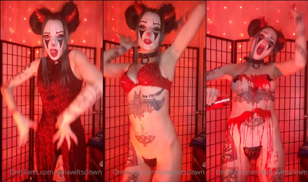 lydiawiltsclown 03 12 2020 1375596401 here s the act that accidentally got circus of sin banned from twitch for 3 days my butt