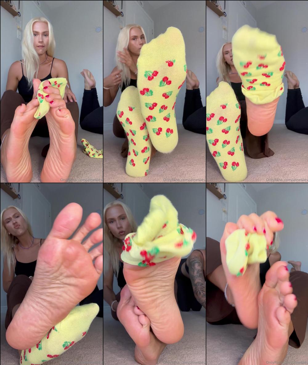 atoesies 1256586686 cherry sock removal 