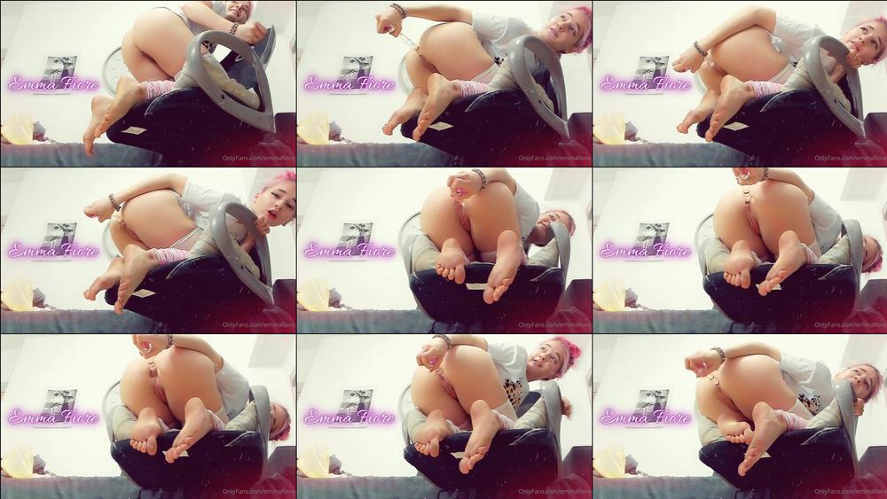 emmafiore 16 10 2021 2248778887 Good morning daddy                                             Buenos diaaaas papi