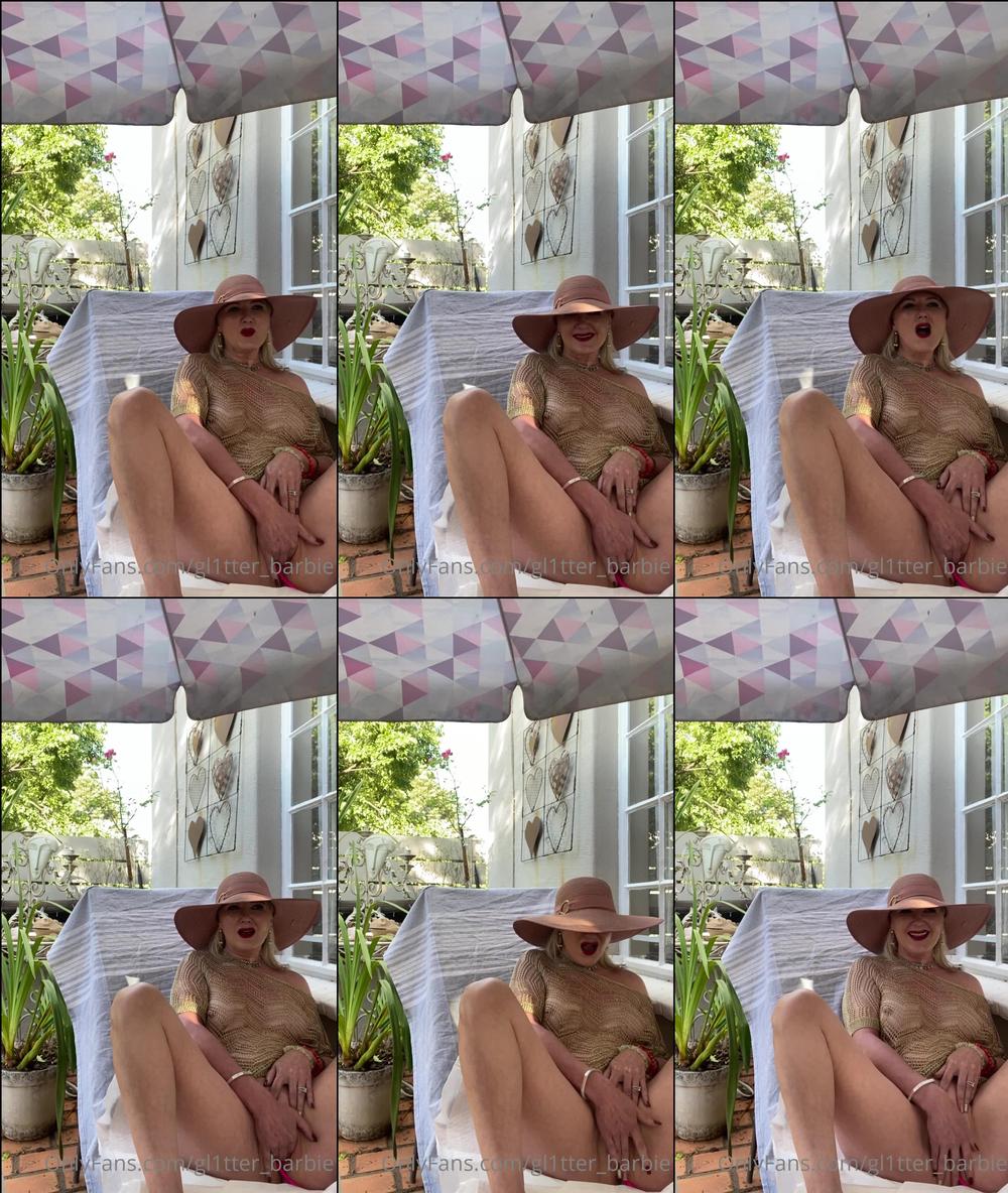 gl1tter barbie 313374622 balcony squirt from my show last weekend countdown from 5 1 going live now on my balcony let s do some more squirting 