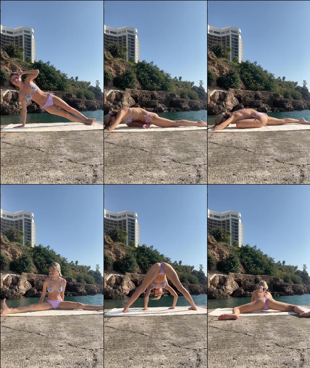 yourfitcrush 05 12 2022 2707524890 bikini yoga by the sea 