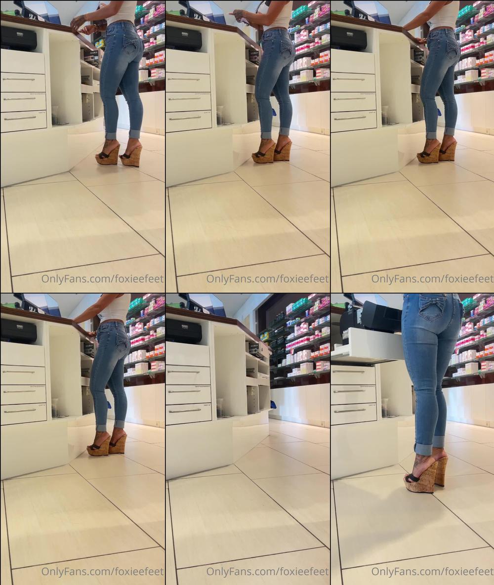 foxieefeet 16 08 2023 2981143714 normal work