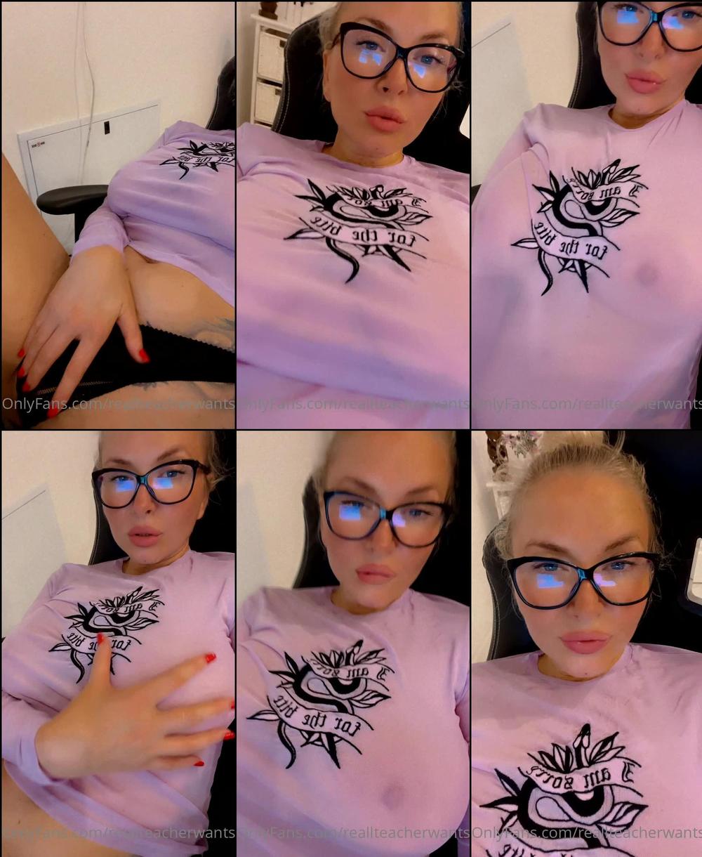 mikagray 417113314 feeling naughty 1