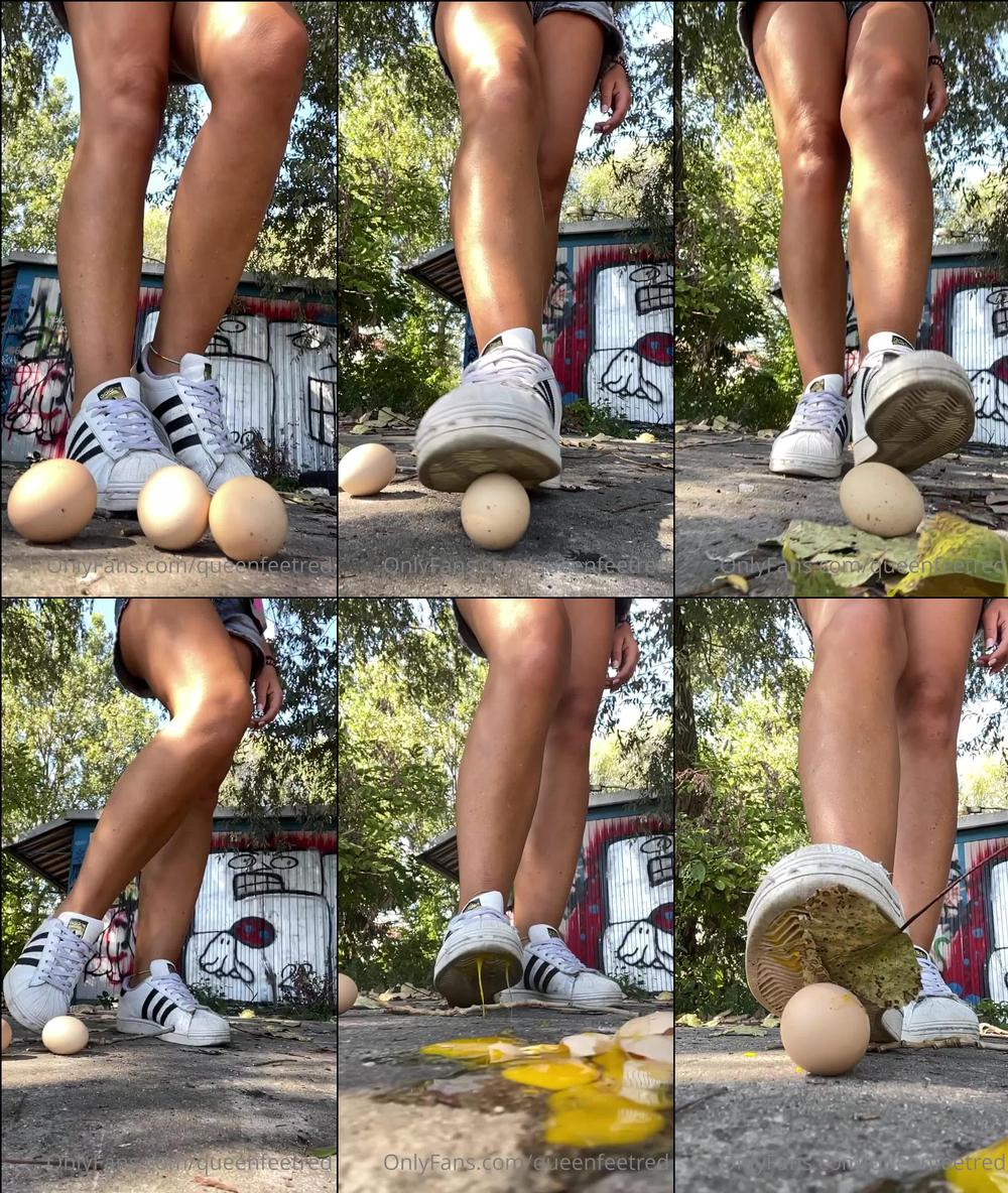 queenfeetred 04 09 2022 2587123900 
