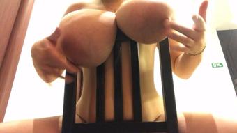 Huge boobs freely hanging on chair - January 14, 2020 (HugeBoobsErin)