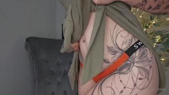 lexi snow69 1130757205 watch me whilst your wife sucks your cock 1 (lexi_snow69)