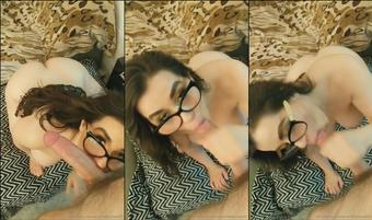 scarlettjones00 05 04 2019 27313294 Slow wet noisy headjob to warm up (scarlettjones00)