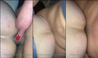oficial_nathy0 17 02 2021 2034432458 How do you prefer to watch me, top or bottom   (oficial_nathy0)
