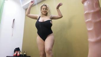 Teasing and titty fuck - April 03, 2019 (HugeBoobsErin)