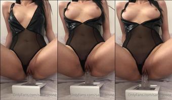 sarahleone 05 05 2021 2101866810 Loving my new dildo (sarahleone)