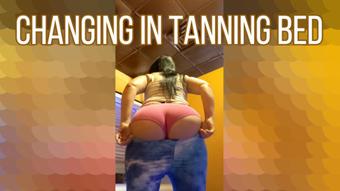 Changing in the Tanning Bed - September 26, 2021 (Morgana Laveau)