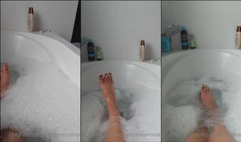 goddesscroma 470336571 bath 1 (goddesscroma)