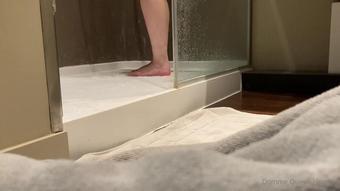 dommequeenheather 08 11 2022 2672613831 pov kun olet onnekas ja p set palvelemaan pyyhetelineen (dommequeenheather)