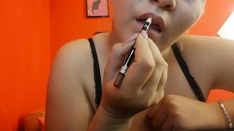 Lipstick fetish, you love my glossy lips - November 06, 2018 (HugeBoobsErin)